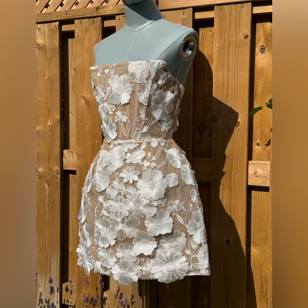 🆕 BRONX & BANCO 🧿 NWOT Jasmine Maraya White Mini Dress - Sz XS - US 2 - Picture 3 of 13